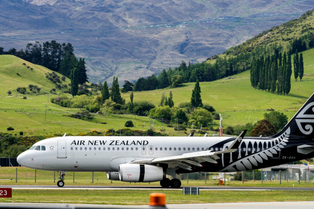 airplane_of_air_new_zealand_takes_off_from_queenstown_airport.jpg