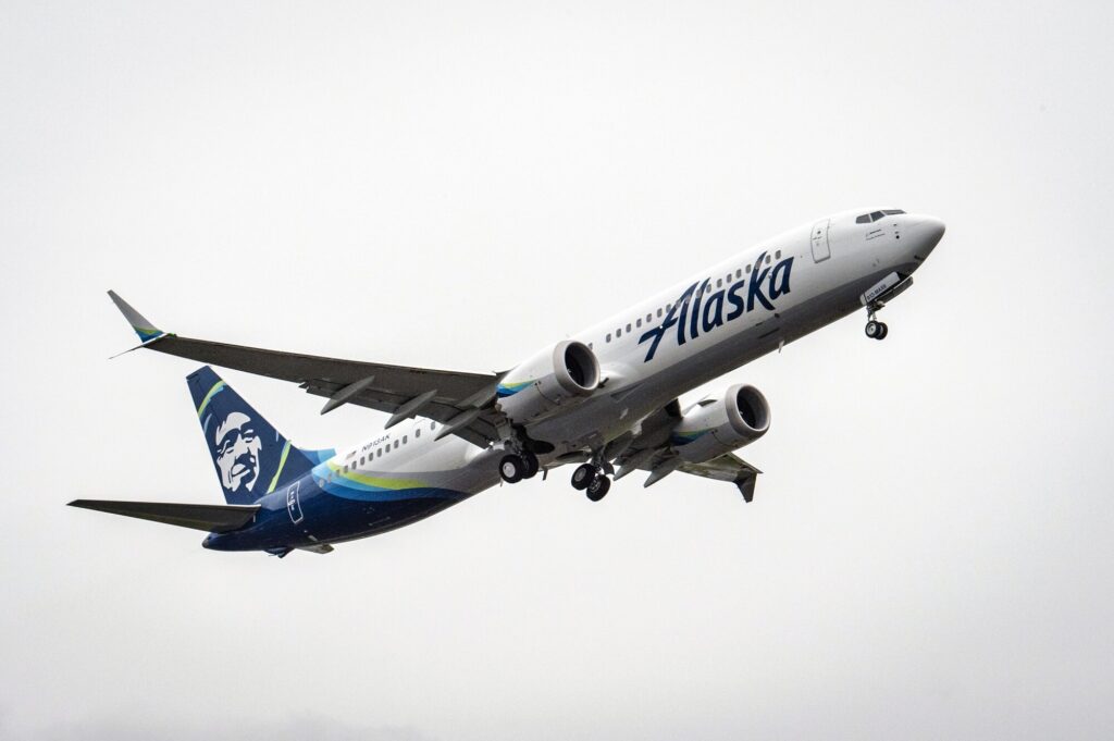 alaska_airlines_boeing_737_max.jpg