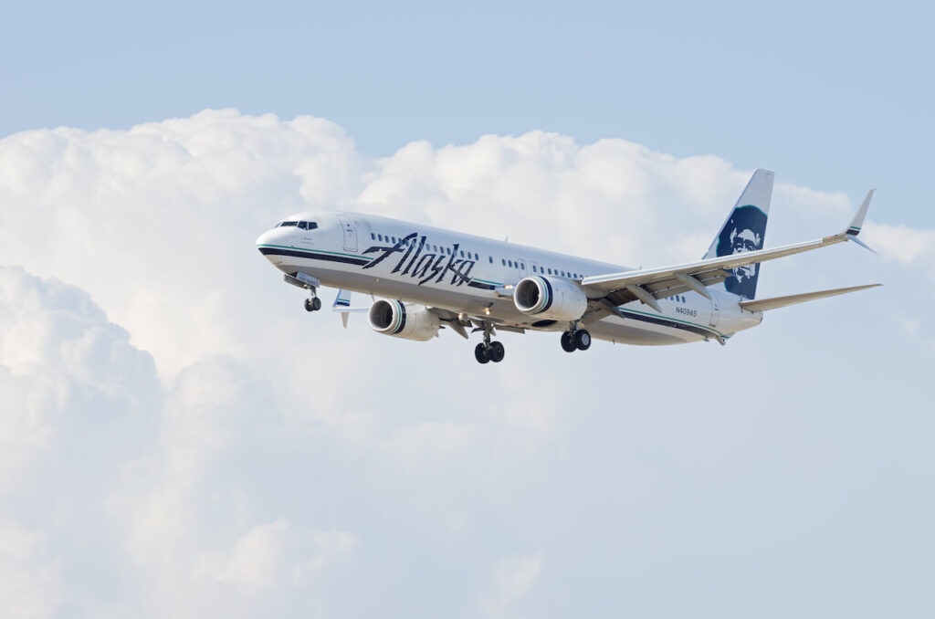 alaska airlines laxjpg alaska_airlines_lax.jpg