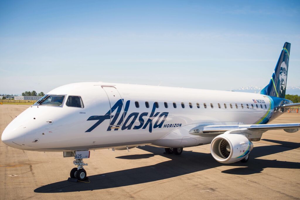 Alaska Airlines Embraer e175
