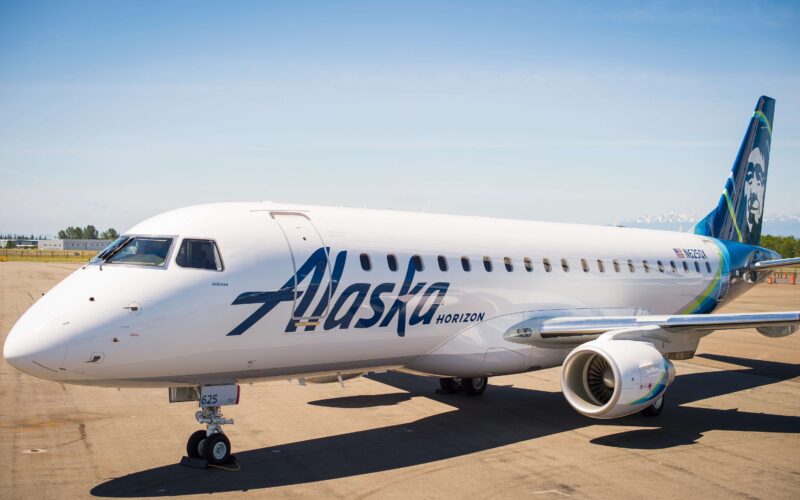 Alaska Airlines Embraer e175