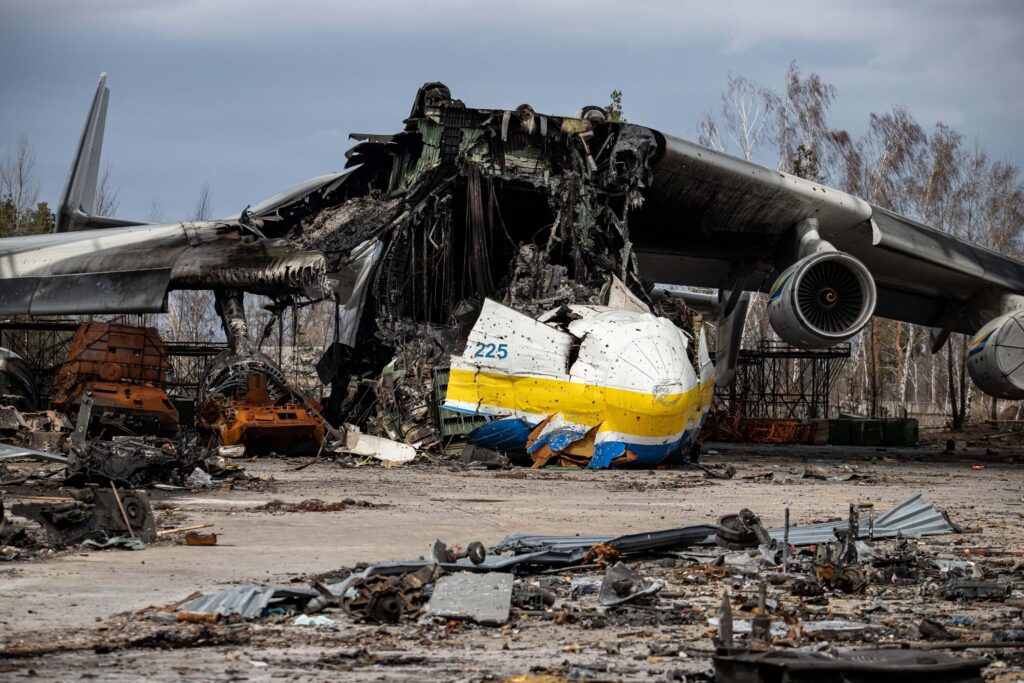 an 225 mriya wreckagejpg an-225_mriya_wreckage.jpg