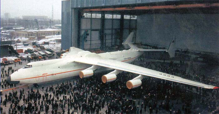 An-225 rollout