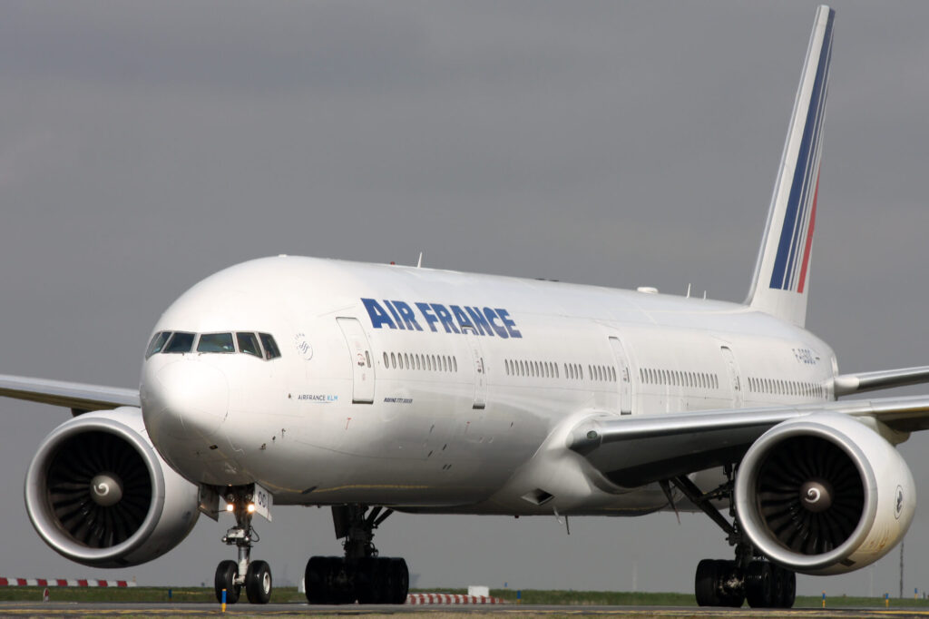an_air_france_boeing_777_at_paris_cdg.jpg