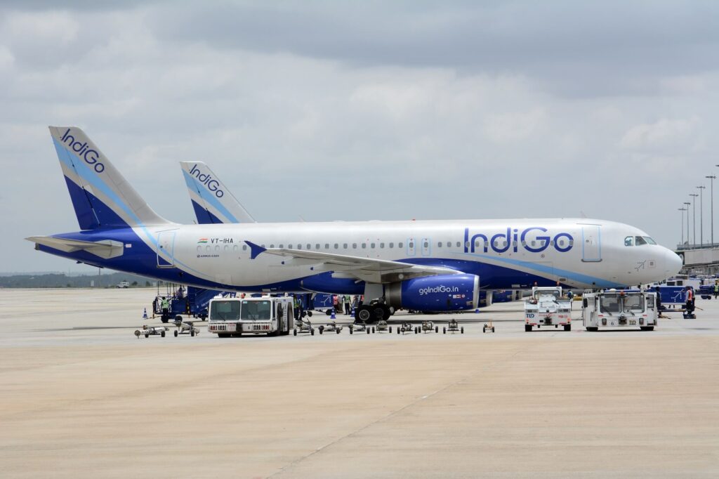 an indigo airbus a320jpg an_indigo_airbus_a320.jpg