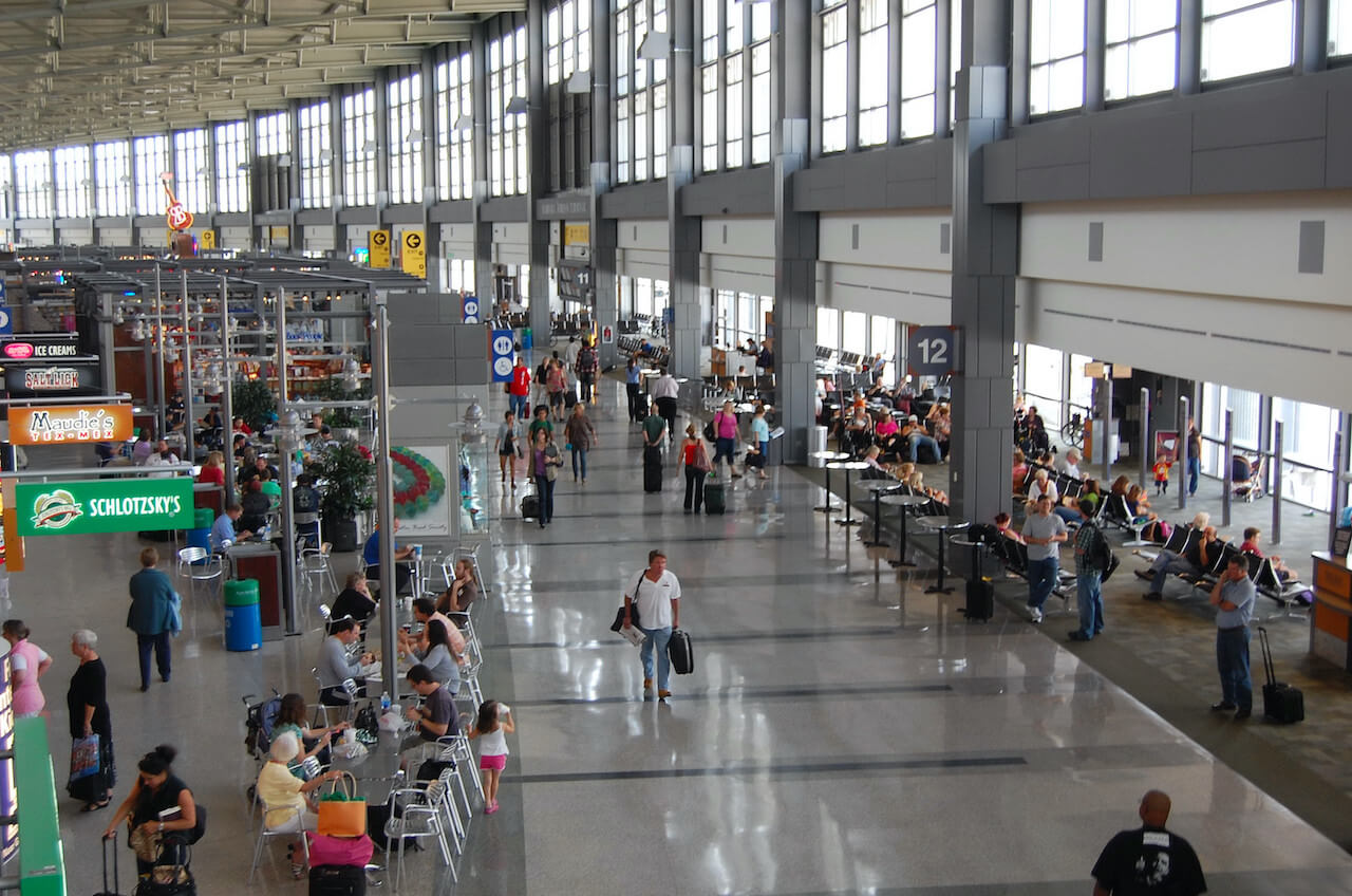 austin_airport_terminal.jpeg