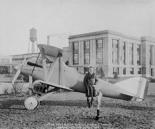 Bertrand Acosta with the CR-1 aircraft and Pulitzer trophy