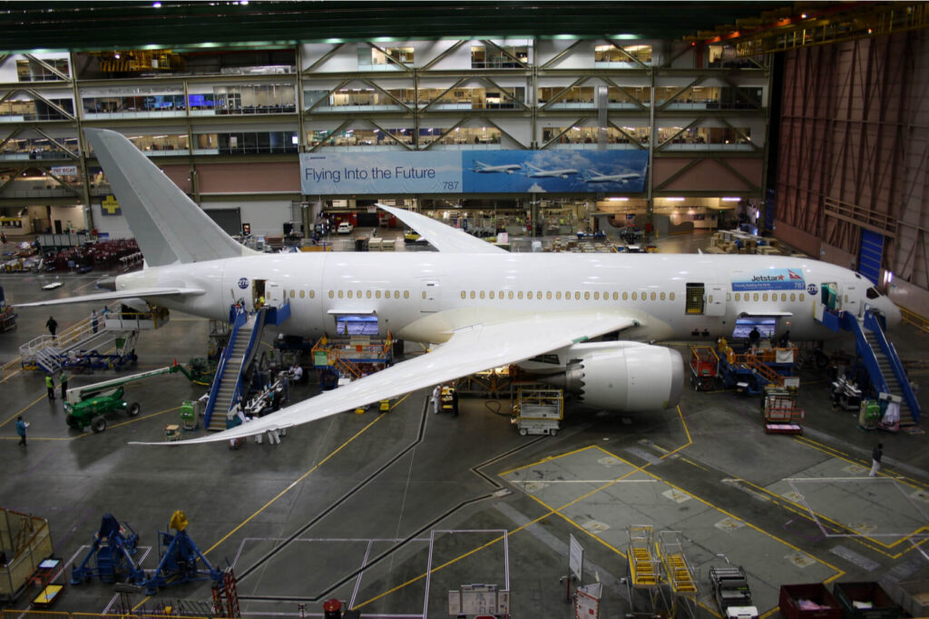 boeing-everett-renton-resumes-production-coronavirus.jpg