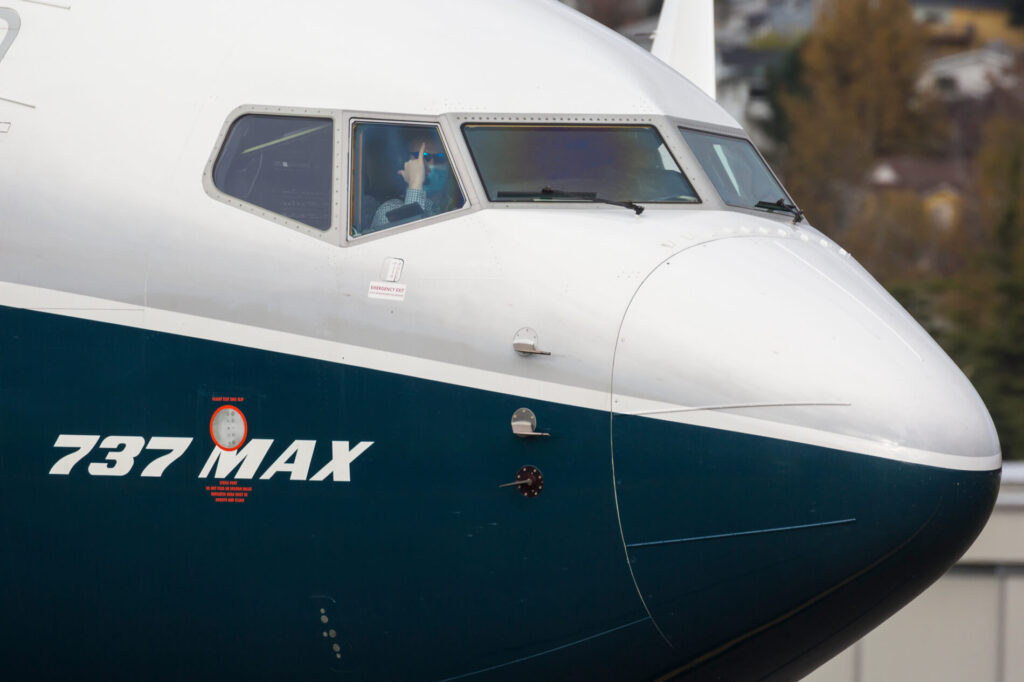 boeing_737_max_departing_on_a_test_flight.jpg