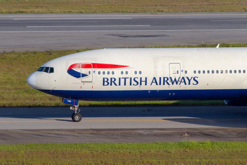 boeing 777 300 of british airways at gru airportjpg boeing_777_300_of_british_airways_at_gru_airport.jpg
