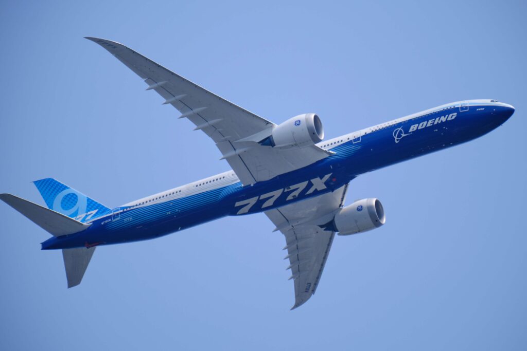 boeing_777x-24.jpg