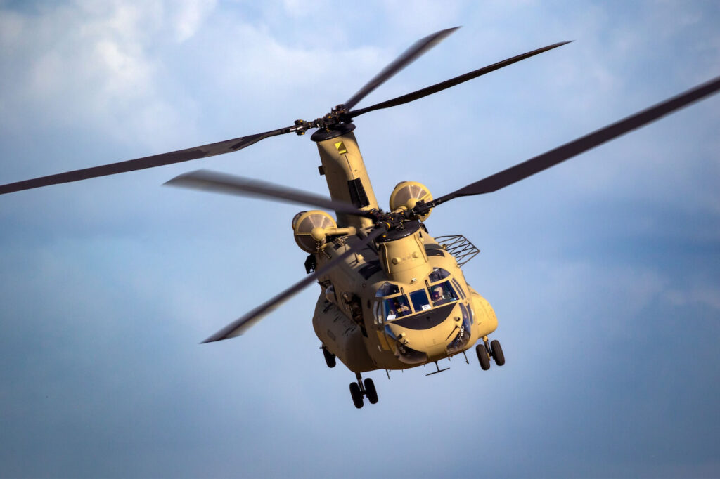 boeing_ch47_chinook.jpg