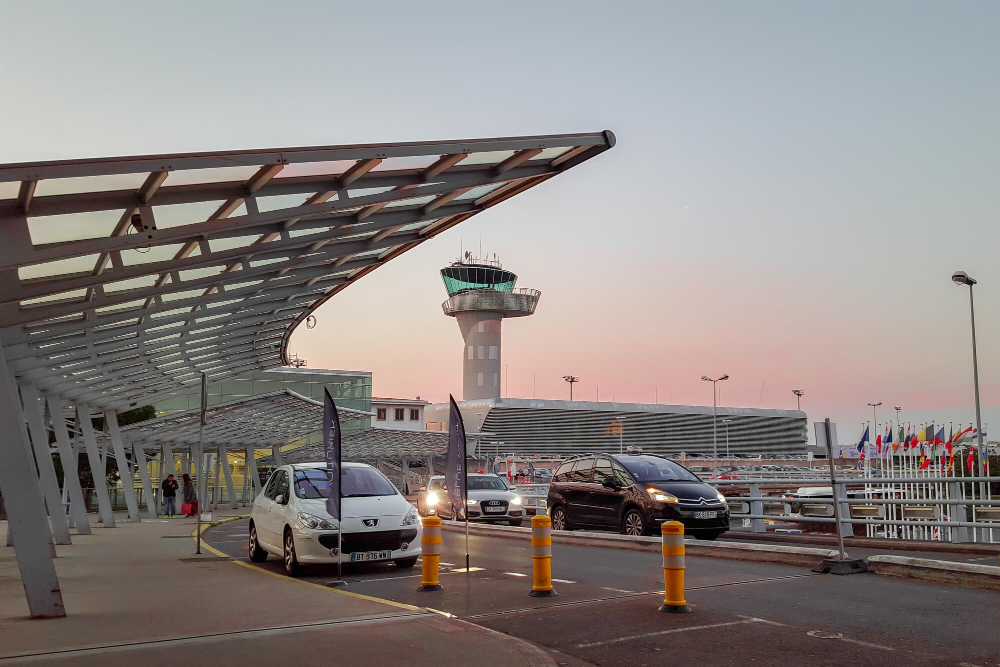 bordeaux_merignac_international_airport.jpg