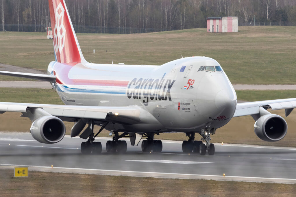 cargolux 747 cargolux 747