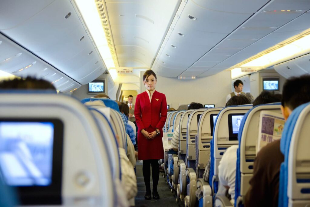 cathay_pacific_flight_attendant-1.jpg