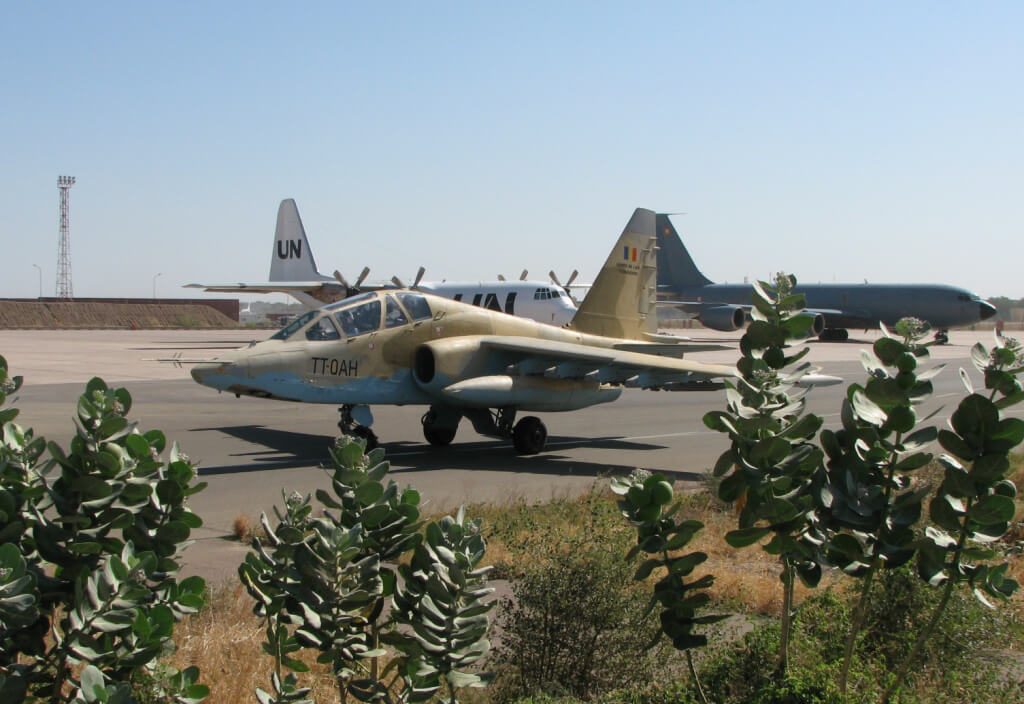 chad_air_force_sukhoi_su-25_at_ndjamena_airport.jpg