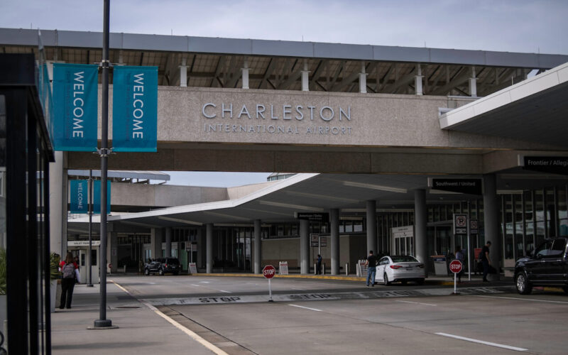 charleston_international_airport.jpg
