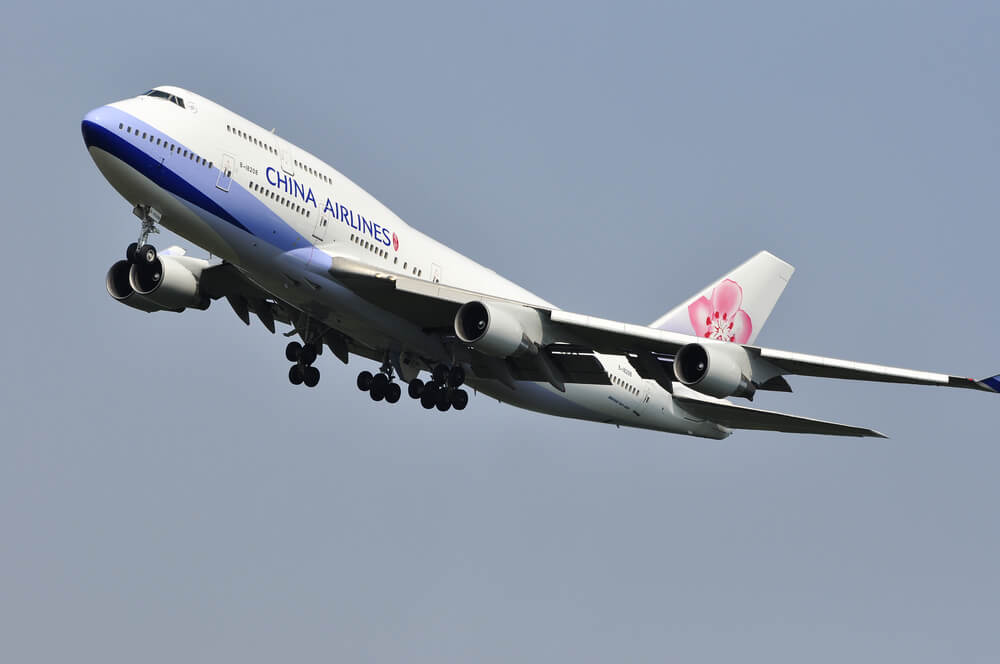 china_airlines_boeing_747_departing_frankfurt_airport_fra-1.jpg