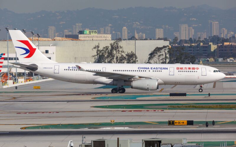 china_eastern_airlines_airbus_a330-200_at_los_angeles_airport_lax_in_the_usa.-min.jpg