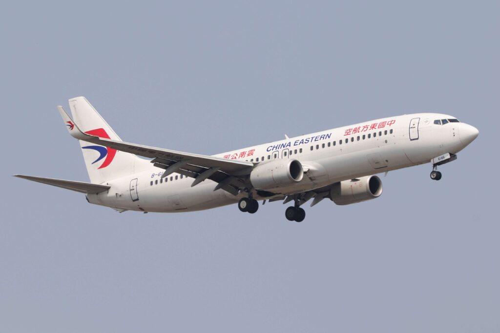 china eastern b737jpg china_eastern_b737.jpg