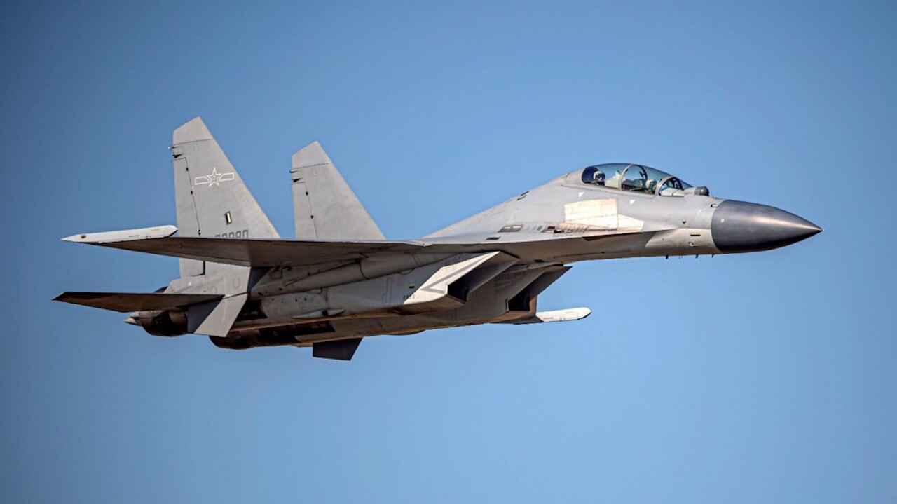 chinese_military_aircraft_enter_taiwans_adiz.jpg
