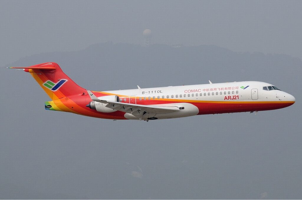 comac_arj21_gu.jpg