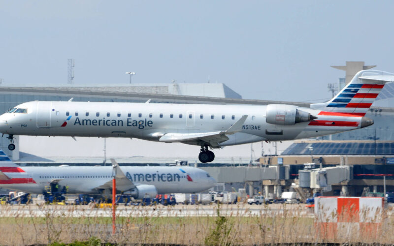 crj700_operated_by_psa_airlines.jpg