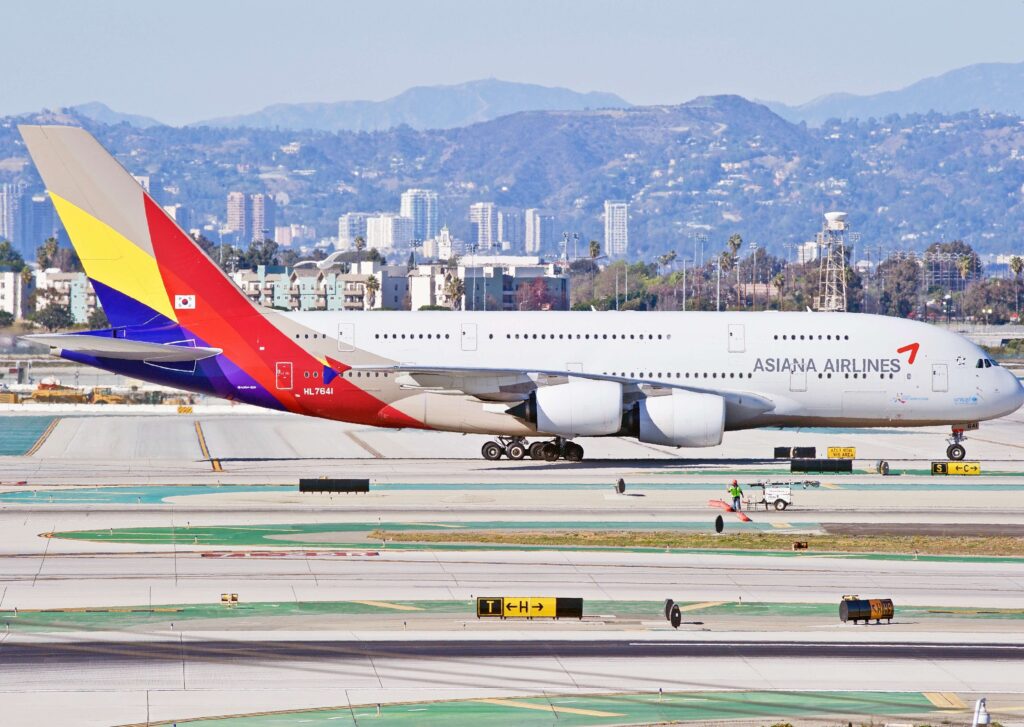 customcrop asiana airlines at lajpg customcrop-asiana_airlines_at_la.jpg