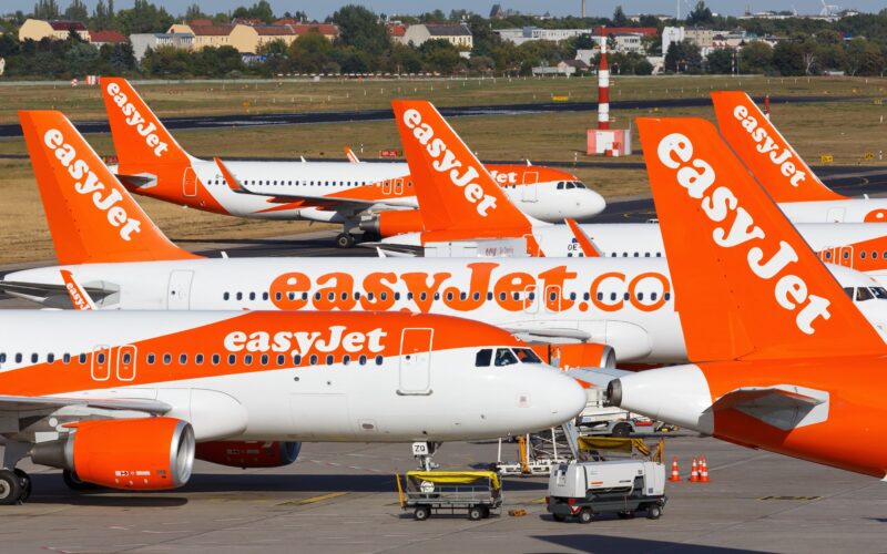 easyJet Airbus A320 airplanes