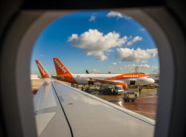 easyjet_planes_are_seen_through_the_window_of_an_easyjet_aircraft_at_cdg_paris-1.jpg
