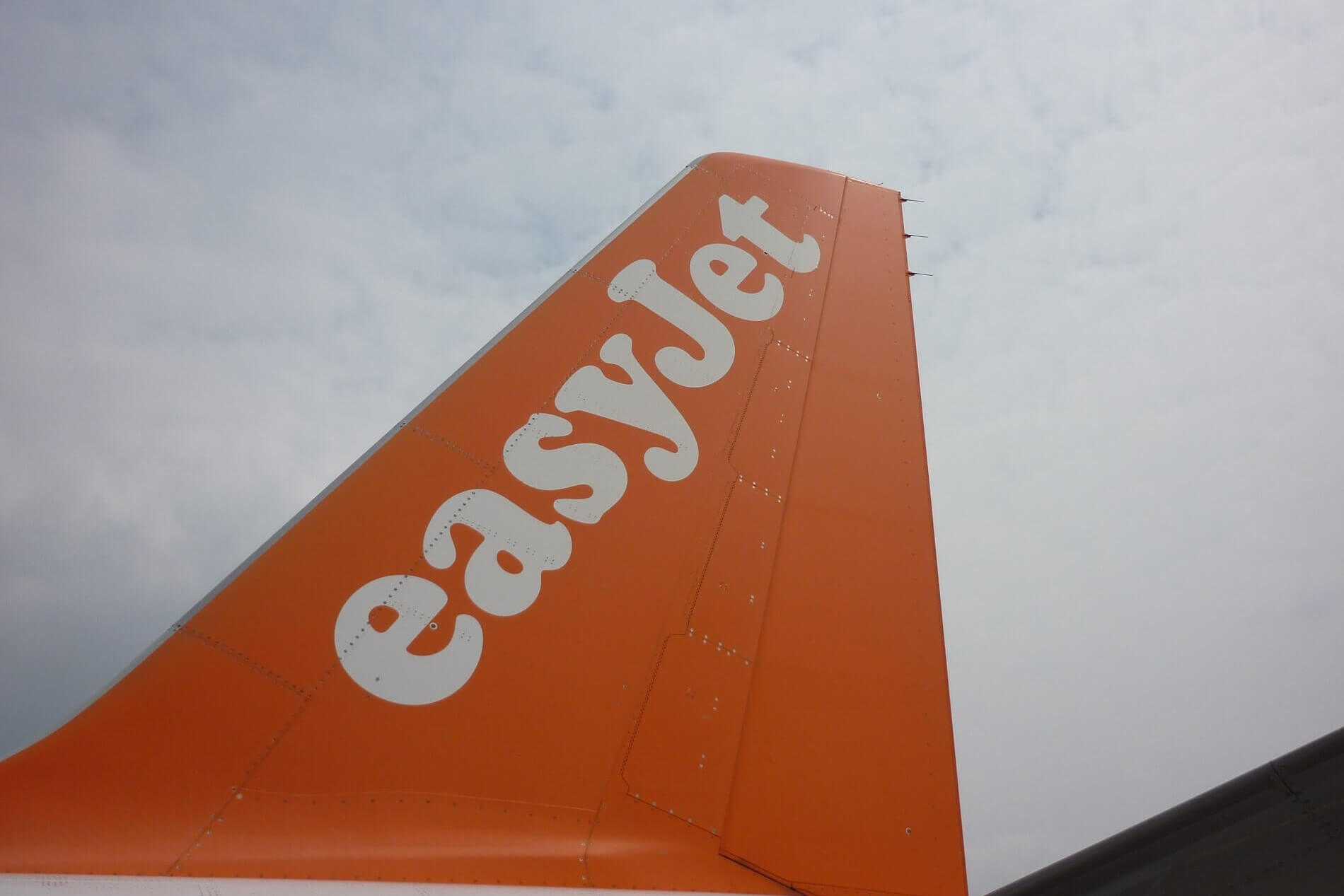 easyjet_tailfin_logo-1.jpg