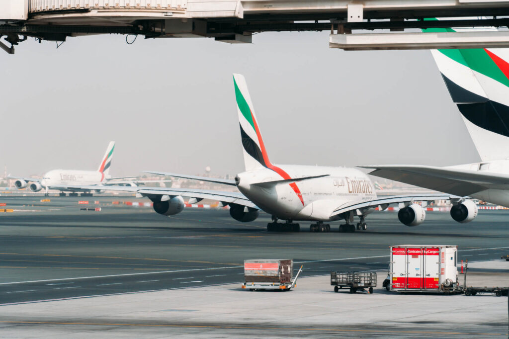 emirates_a380_in_dubai.jpg