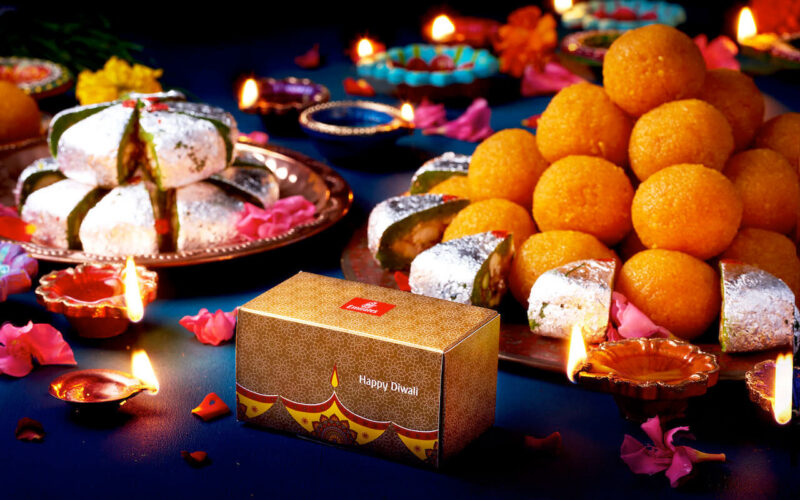 emirates_diwali.jpg
