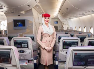 emirates_flight_attendant_in_the_airbus_a380_economy_class-1.jpg