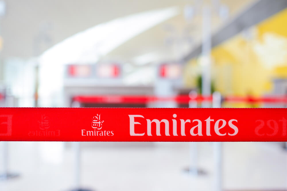 emirates logo at dubai international airport dxb 1jpg emirates_logo_at_dubai_international_airport_dxb-1.jpg