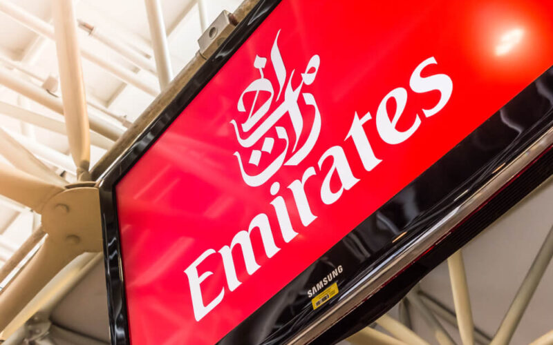 emirates_logo_on_an_airport_screen-2.jpg