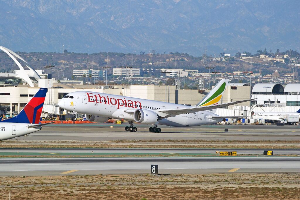 ethiopian airlines boeing 787 8 dreamliner aircraft is airborne as it departs los angeles international airport los angeles california usajpg ethiopian_airlines_boeing_787-8_dreamliner_aircraft_is_airborne_as_it_departs_los_angeles_international_airport_los_angeles_california_usa.jpg