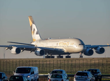 etihad_airways_airbus_a380_landing_at_paris_charles_de_gaulle_international_airport_cdg-1.jpg