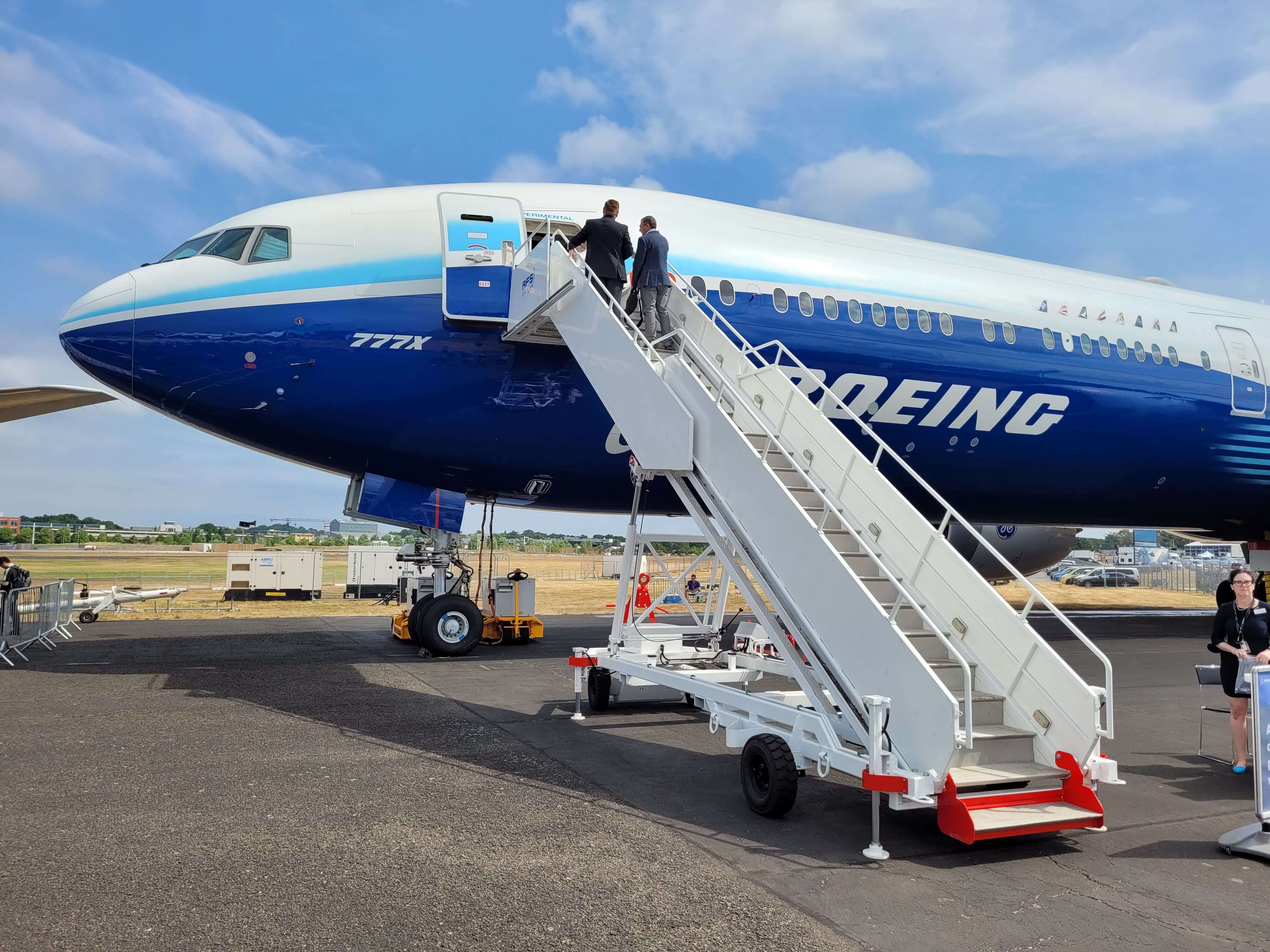 Just how big is the Boeing 777X? AeroTime gets up close at Farnborough ...