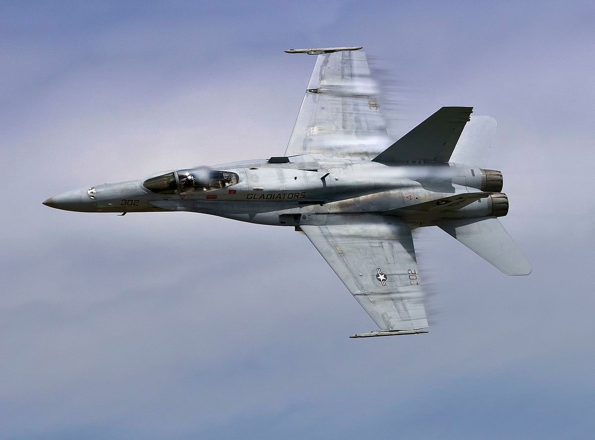 Us Navy F/A-18C Hornet Makes Final Active Duty Flight - Aerotime