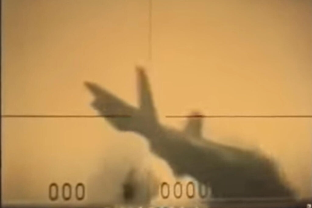 f 35c uss calr vinson crash footage screenshotjpg f-35c_uss_calr_vinson_crash_footage_screenshot.jpg