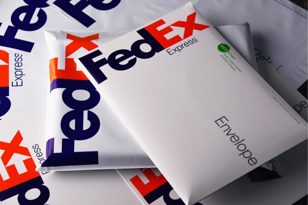 fedex_envelopes_and_parcels.jpg