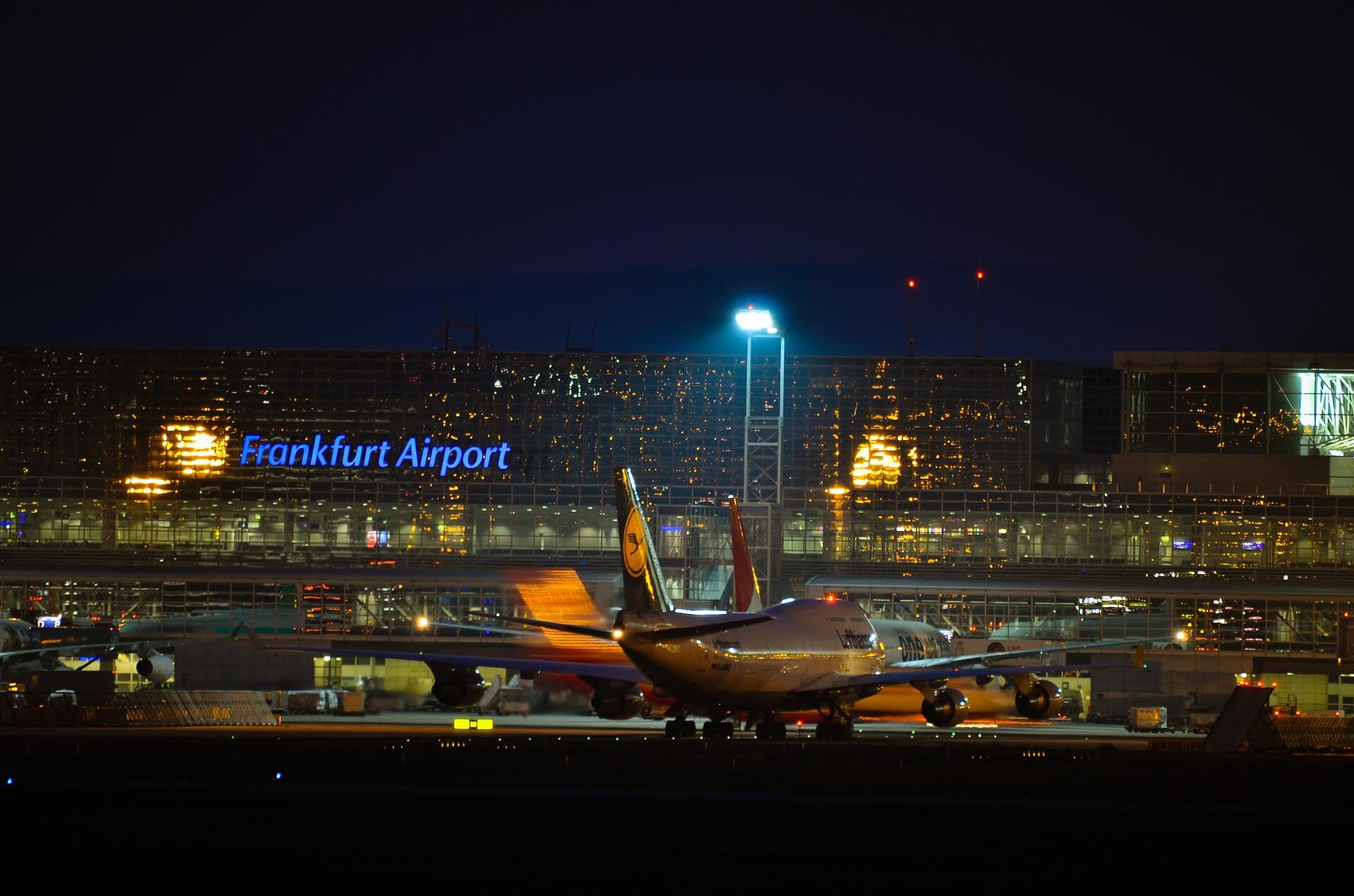 frankfurt-2364914_1920.jpg