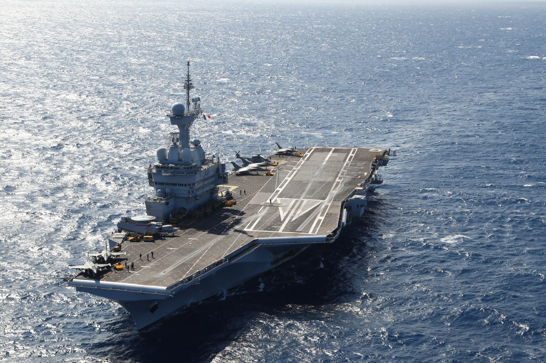 French Aircraft Carrier Charles De Gaulle Will Have Nuclear-Powered  Successor - Aerotime