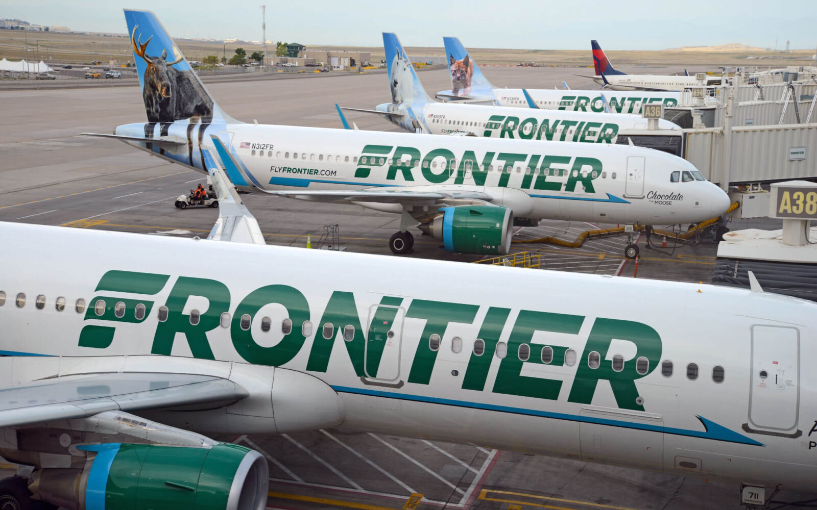 Frontier Airlines pilots vote to strike if necessary