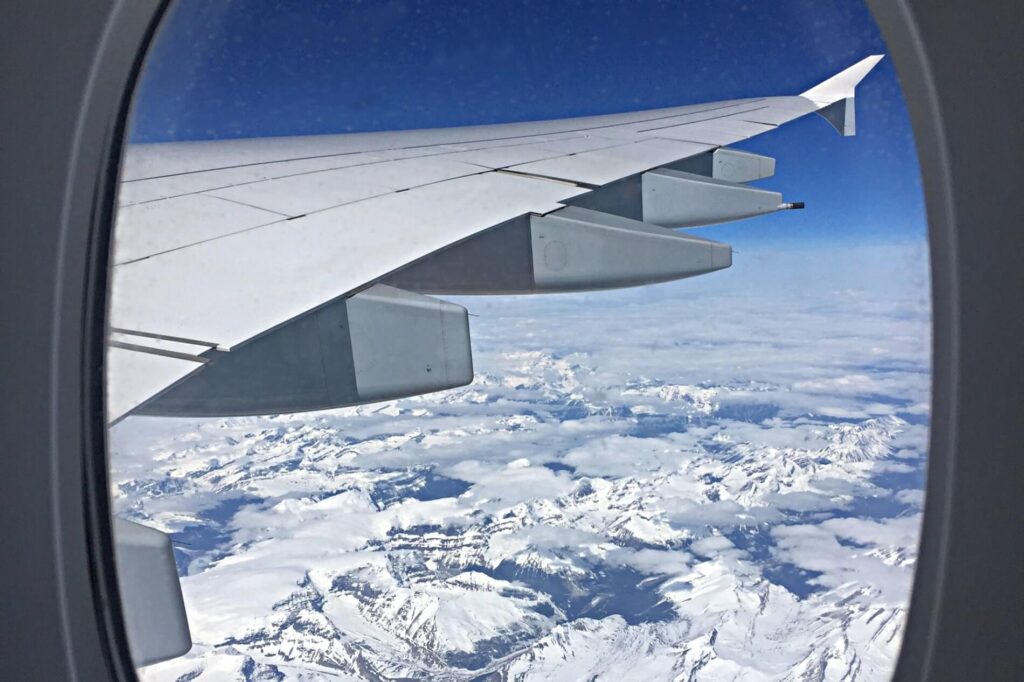 greenland_seen_from_the_window_of_a_plane-33.jpg