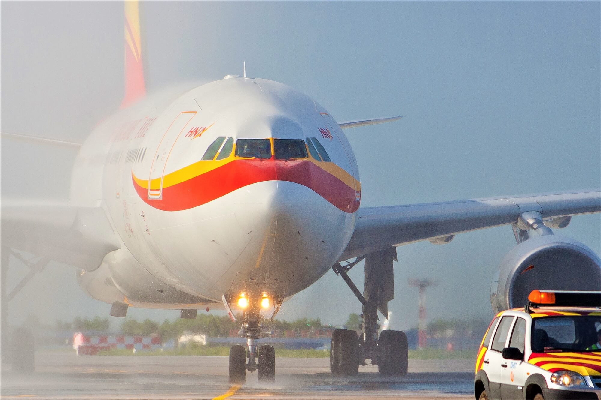 hong_kong_airlines_airbus_a330.jpg