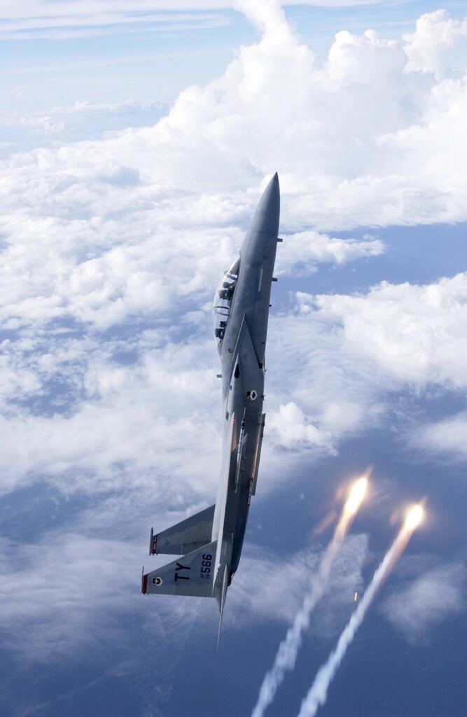 F-15 vertical deploy