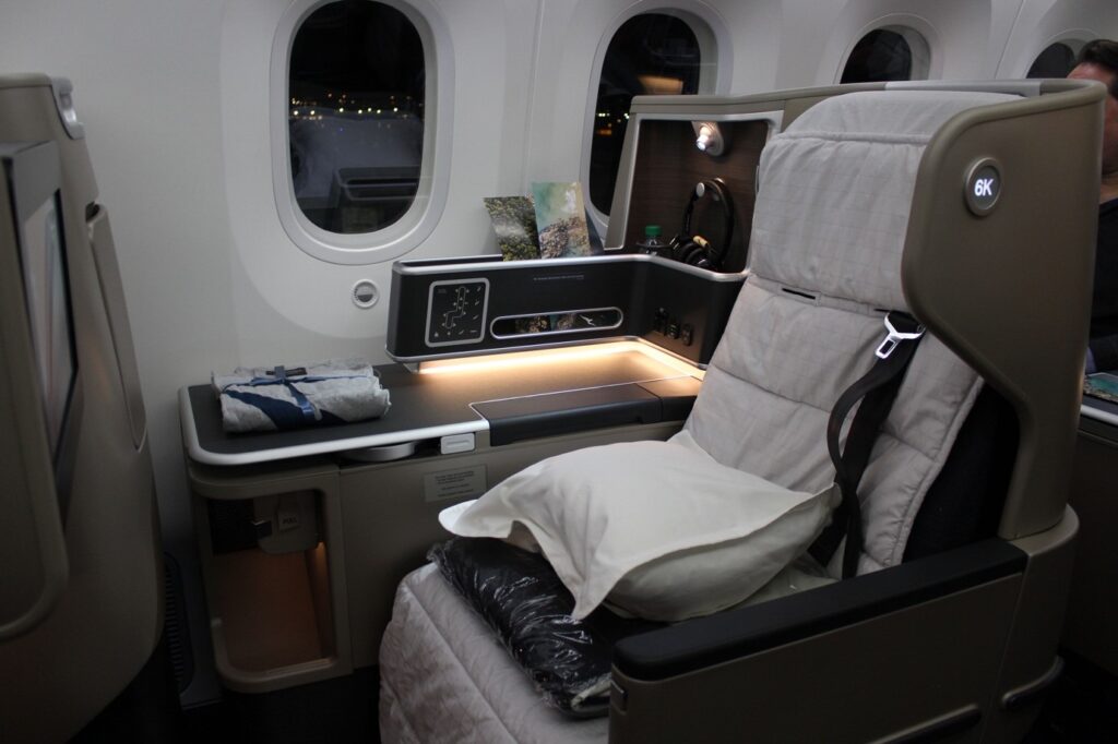 qantas airlines business class seat
