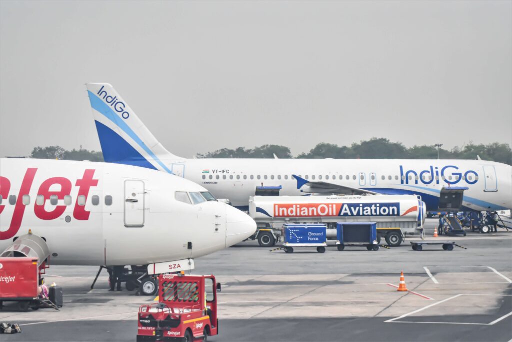 indigo and spicejet aircraftjpg indigo_and_spicejet_aircraft.jpg